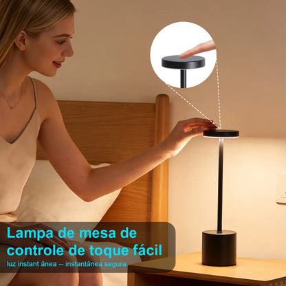 Luminária de Mesa Sem Fio Dimerizável