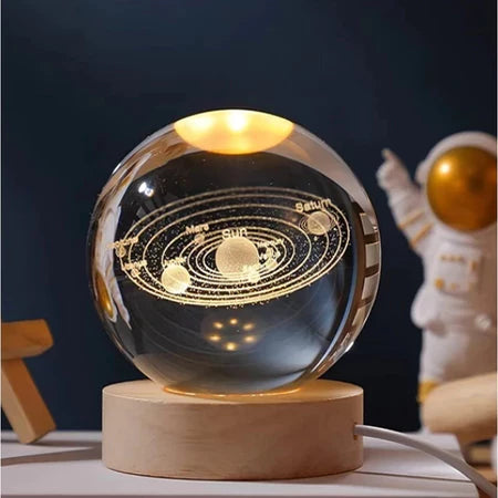 Luminária Sistema Solar 3D Bola de Cristal com Base de Madeira LED
