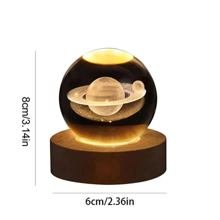 Luminária Saturno 3D Bola de Cristal com Base de Madeira LED